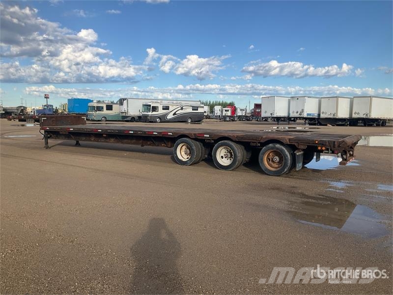 Manac 60000 lb 53 ft Tri/A 53 ft Extendable Step Deck Tr Mélybölcsős