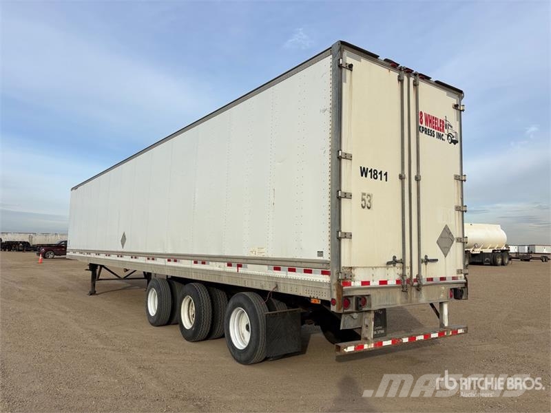 Manac FV943 53 ft x 102 in Tri/A Van Trailer Прицепы-фургоны