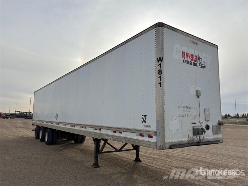 Manac FV943 53 ft x 102 in Tri/A Van Trailer Прицепы-фургоны
