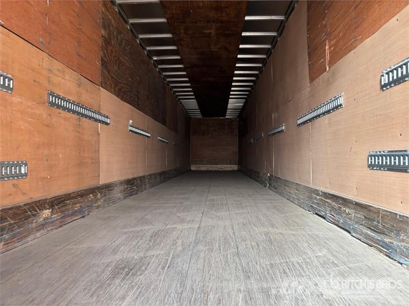Manac FV943 53 ft x 102 in Tri/A Van Trailer Прицепы-фургоны