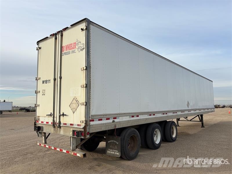 Manac FV943 53 ft x 102 in Tri/A Van Trailer Прицепы-фургоны