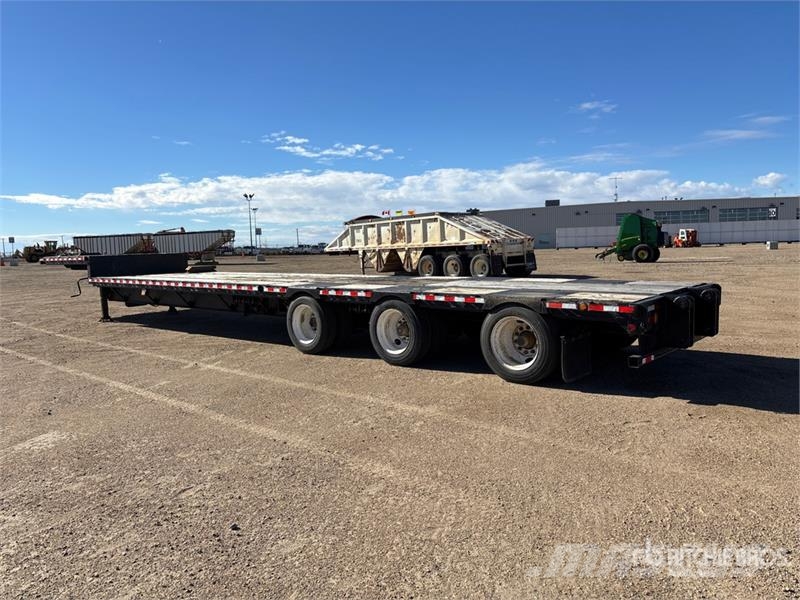Manac Tri/A 53 ft - 71 ft Extendable Step Deck Trailer Низкорамные прицепы