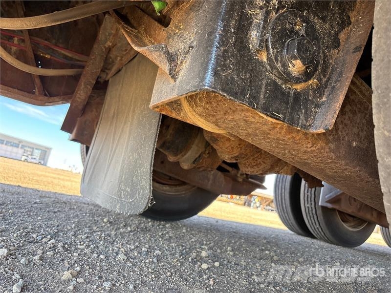 Manac Tri/A 53 ft - 71 ft Extendable Step Deck Trailer Низкорамные прицепы