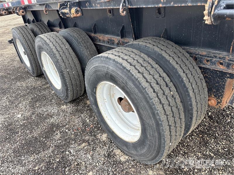 Manac Tri/A 53 ft - 90 ft Extendable Flatbed Trailer Platformas/izkraušana no sāniem