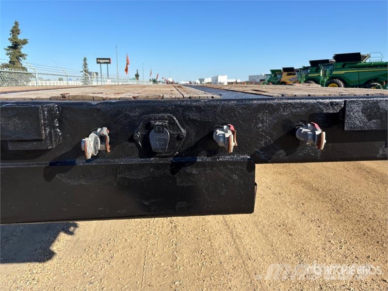 Manac Tri/A 53 ft - 90 ft Extendable Flatbed Trailer Vlakke laadvloer