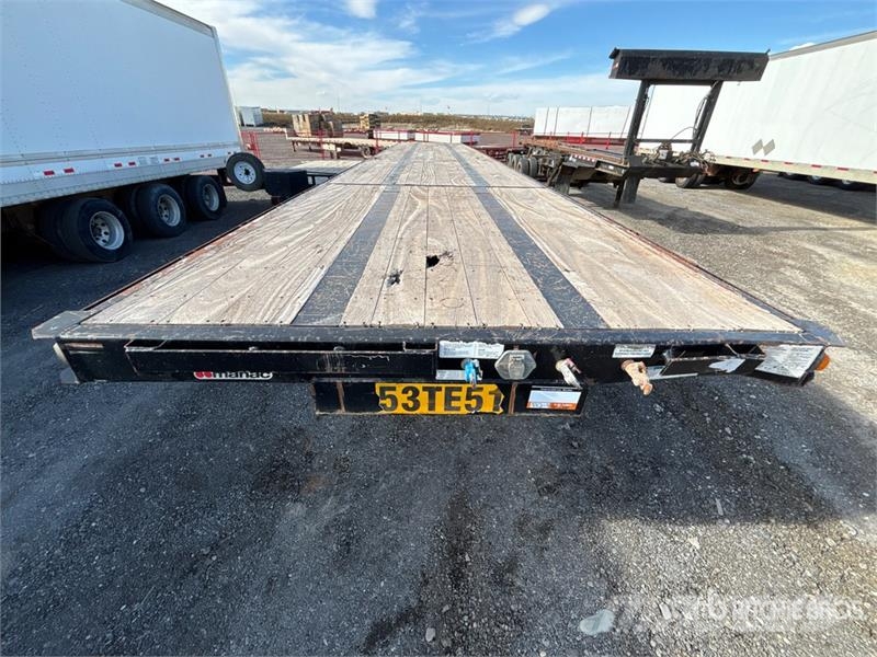 Manac Tri/A 53 ft - 90 ft Extendable Flatbed Trailer Бордови