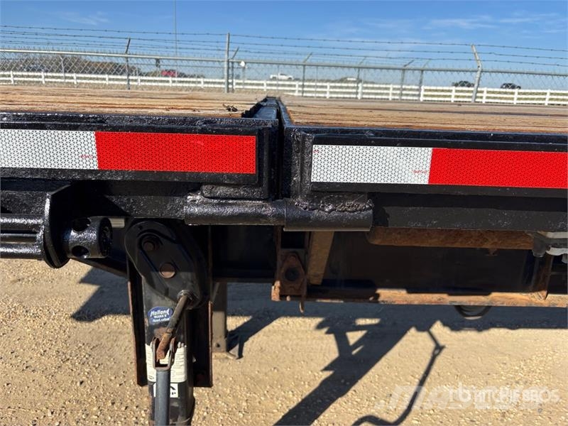 Manac Tri/A 53 ft - 90 ft Extendable Flatbed Trailer Vlakke laadvloer