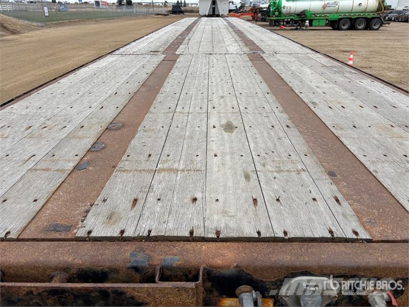 Manac Tri/A 53 ft Extendable Flatbed Trailer 自卸半挂车