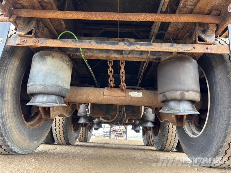 Manac Tri/A 53 ft Extendable Flatbed Trailer 自卸半挂车