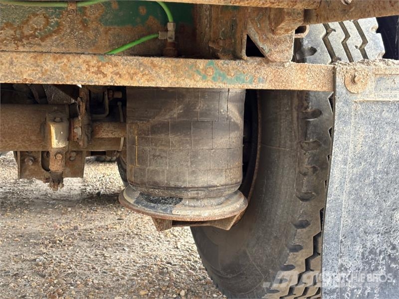Manac Tri/A 53 ft Extendable Flatbed Trailer Platós / Ponyvás pótkocsik