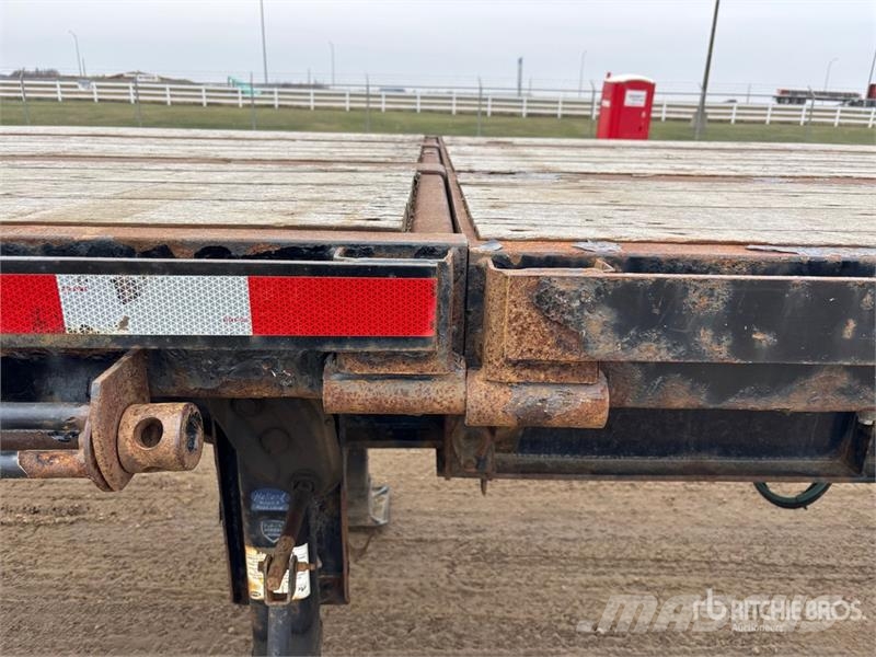 Manac Tri/A 53 ft Extendable Flatbed Trailer 自卸半挂车