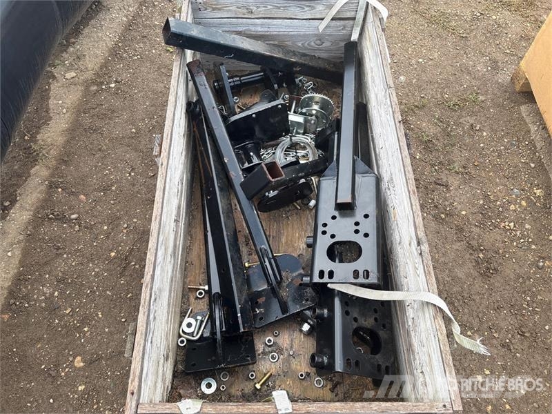  Mandak 9 ft 10 in x 36 in Swather Roller (Unused) Muut maatalouskoneet