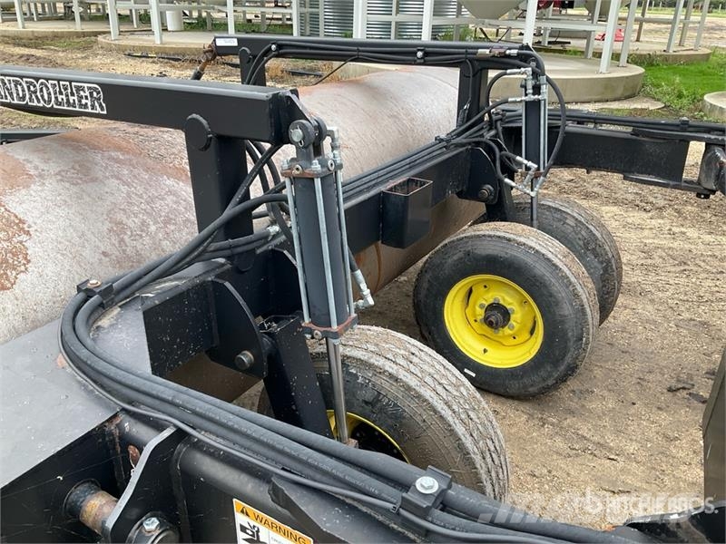 Mandako LR4258 45 ft Land Roller مداحل