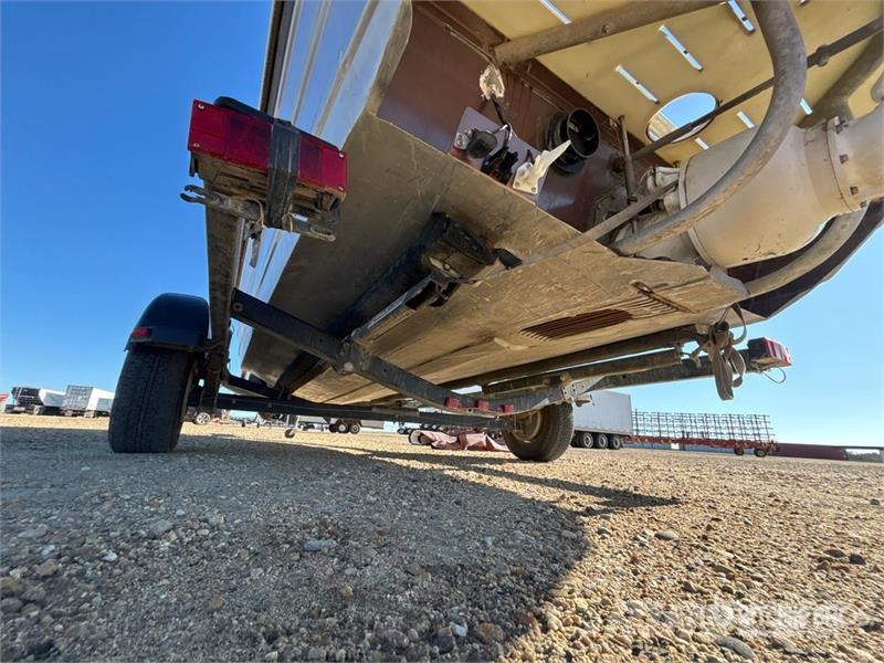 Marathon 19 ft Jet Boat (Inoperable) Barcos / barcazas de carga