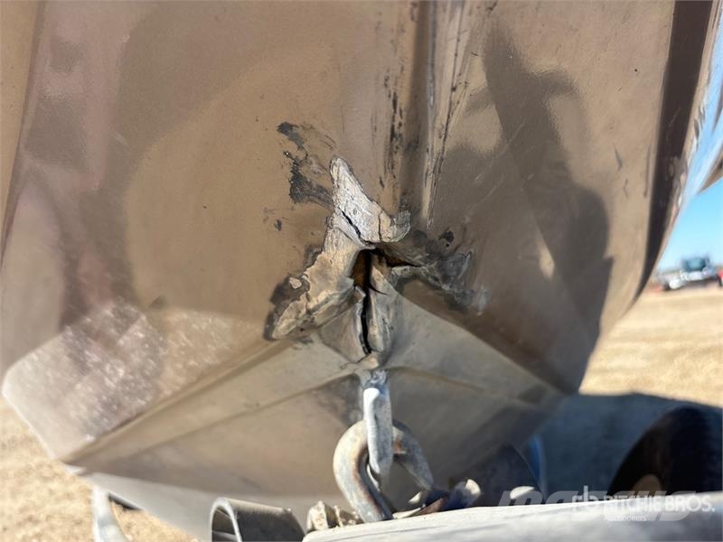 Marathon 19 ft Jet Boat (Inoperable) Barcos / barcazas de carga