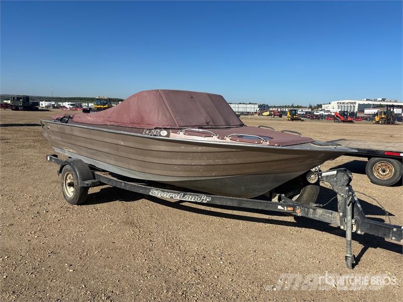 Marathon 19 ft Jet Boat (Inoperable) Barcos / barcazas de carga