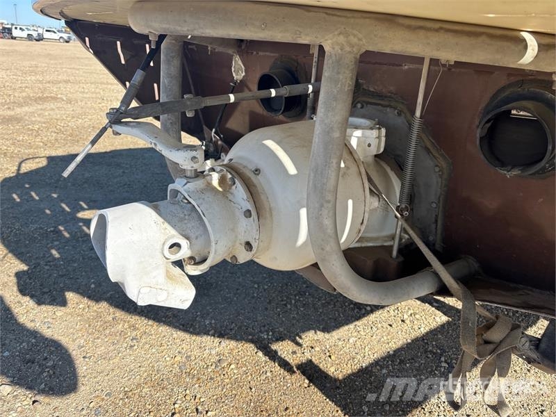 Marathon 19 ft Jet Boat (Inoperable) Barcos / barcazas de carga