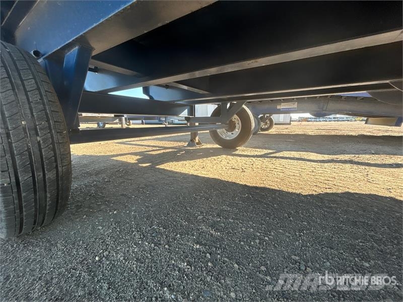 Marshall Adapt-A-Ramp 10 ft x 29 ft Portable Loading Ramp معدات البناء - غير ذلك