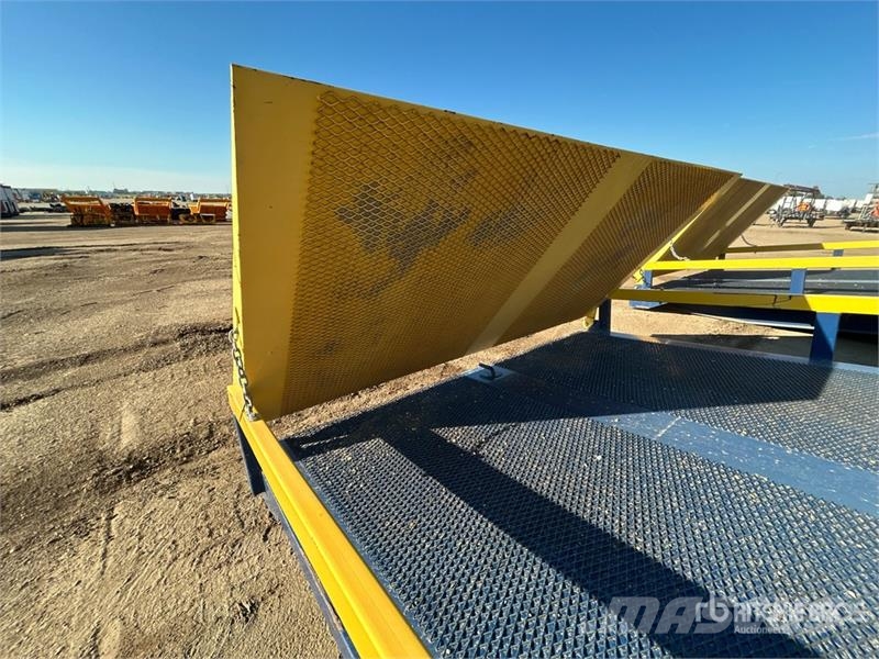 Marshall M35-101025 10 ft x 29 ft Portable Loading Ramp معدات البناء - غير ذلك