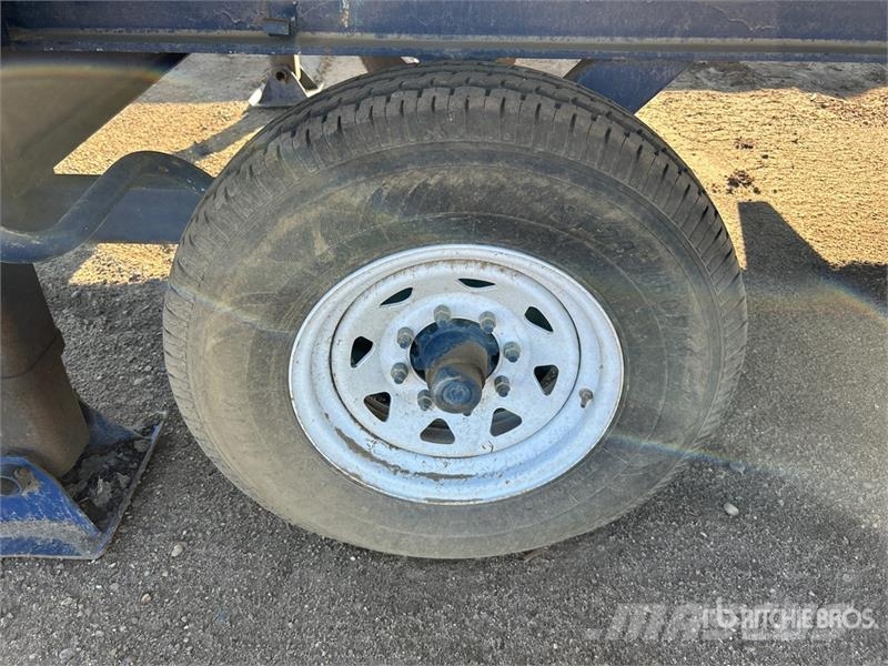 Marshall M35-1027P 35000 lb 10 ft x 27 ft Portable Leveling معدات البناء - غير ذلك
