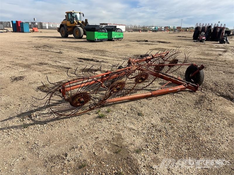 Massey Ferguson 12 ft Hay Rake Šieno grėbliai ir vartytuvai