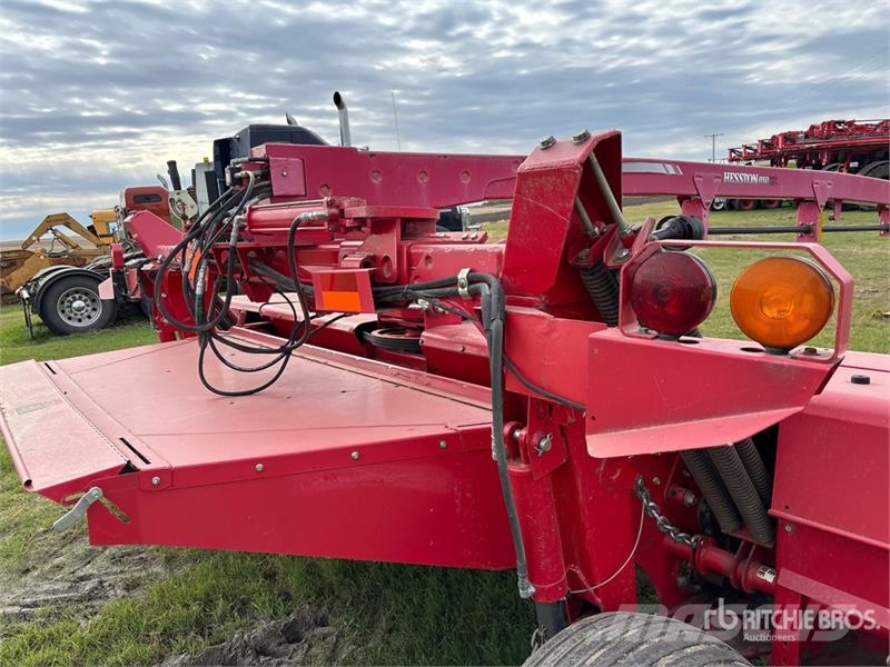 Massey Ferguson 1375 15 ft Mower Conditioner Mähwerke