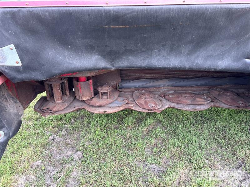 Massey Ferguson 1375 15 ft Mower Conditioner Mähwerke