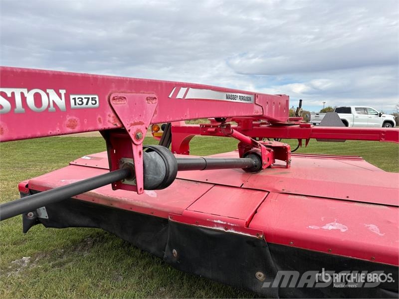 Massey Ferguson 1375 15 ft Mower Conditioner Mähwerke