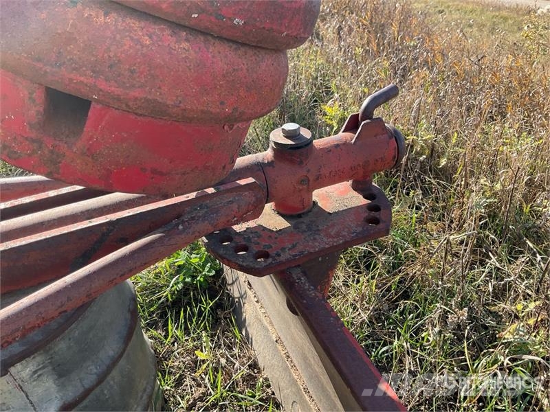 Massey Ferguson 17 72 in 3-Point Blade Attachment Daske / noževi