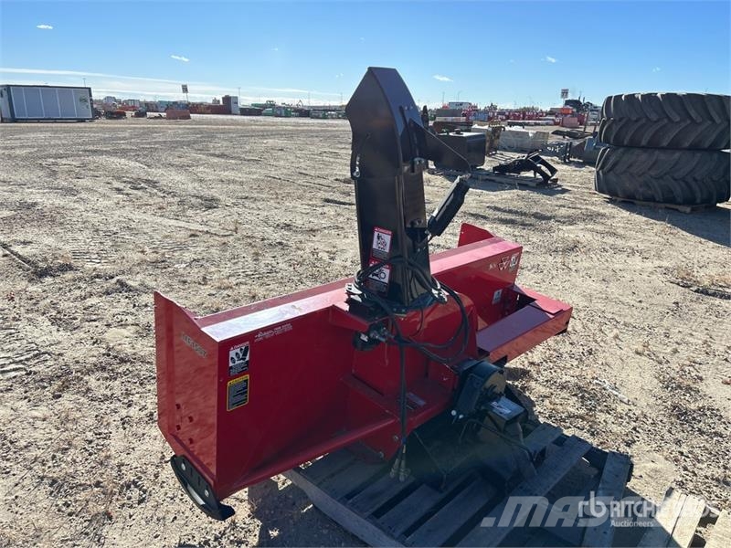 Massey Ferguson 1742 4WD Utility Tractor Trattori compatti