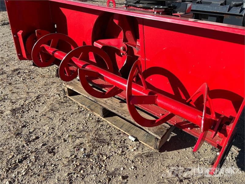 Massey Ferguson 1742 4WD Utility Tractor Trattori compatti