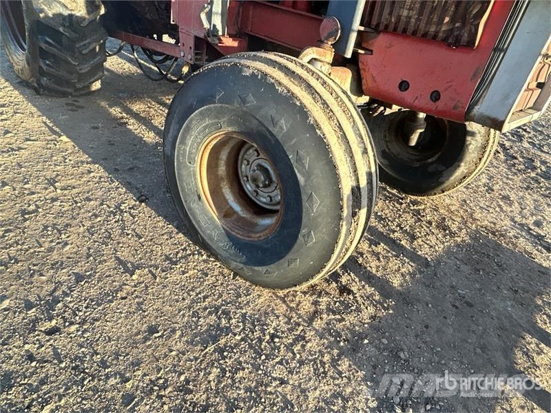 Massey Ferguson 2705 2WD Tractor Tracteur