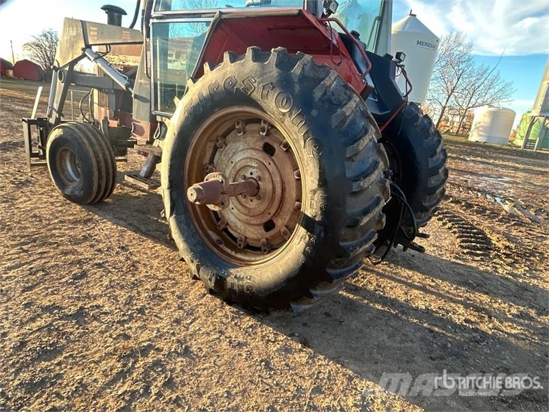 Massey Ferguson 2705 2WD Tractor Tracteur
