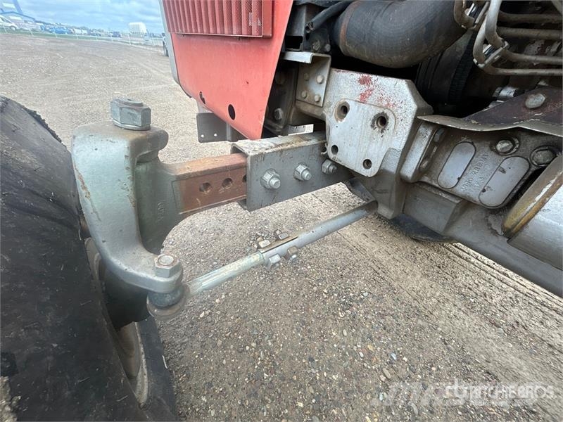 Massey Ferguson 2745 2WD Tractor Τρακτέρ