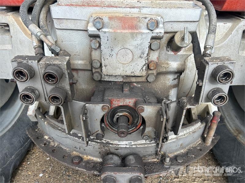 Massey Ferguson 2745 2WD Tractor Τρακτέρ