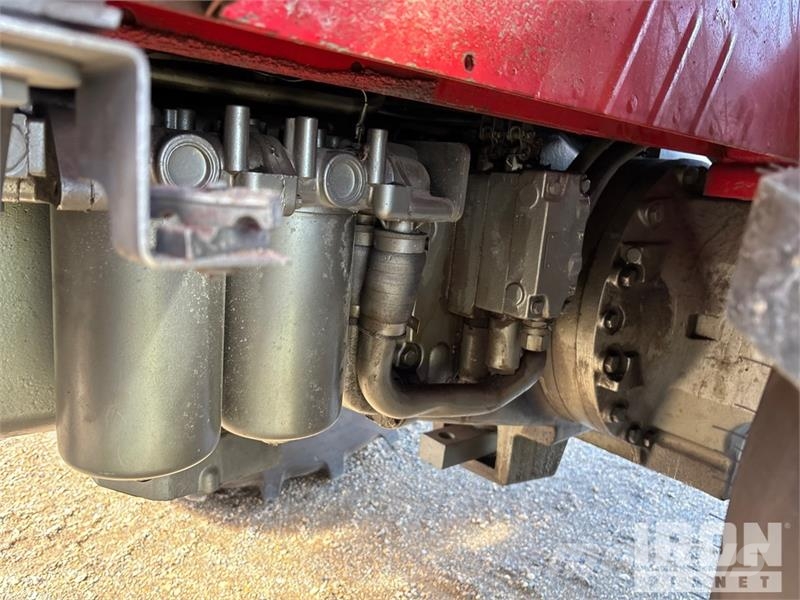 Massey Ferguson 2775 2WD Tractor Traktorit