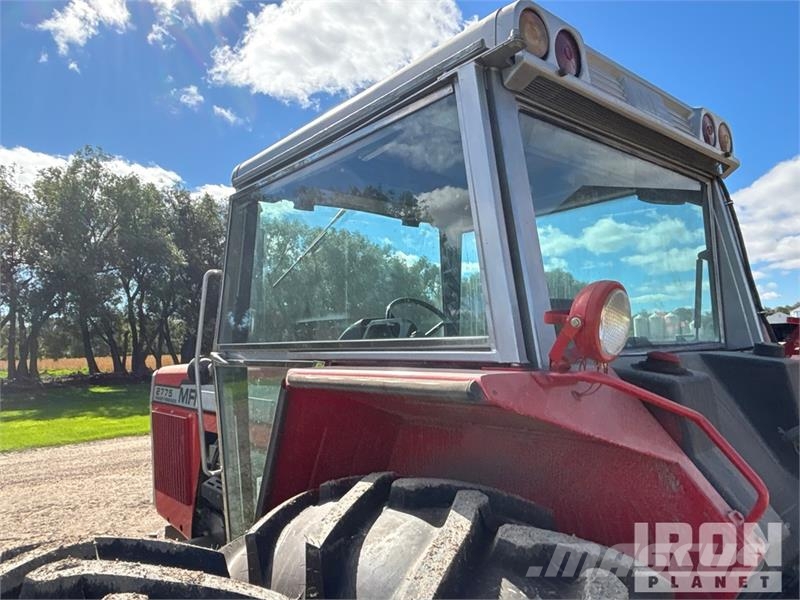 Massey Ferguson 2775 2WD Tractor Traktorit