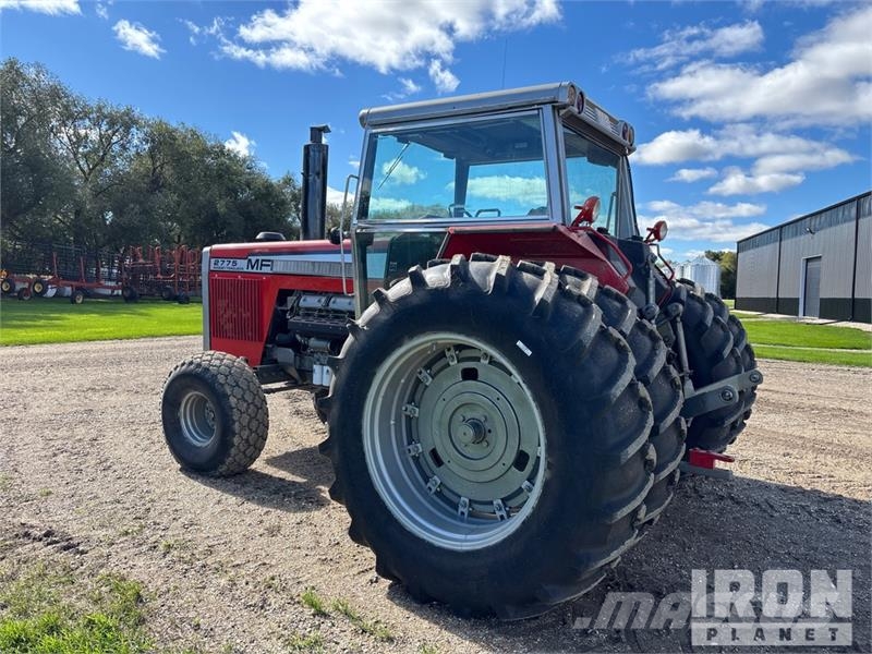 Massey Ferguson 2775 2WD Tractor Traktorit