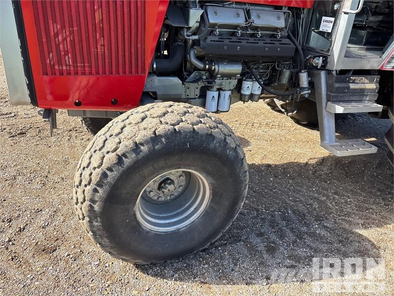 Massey Ferguson 2775 2WD Tractor Traktorit