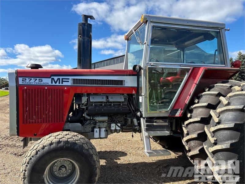 Massey Ferguson 2775 2WD Tractor Traktorit