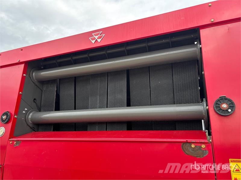 Massey Ferguson 2956A Round Baler Rundballenpressen