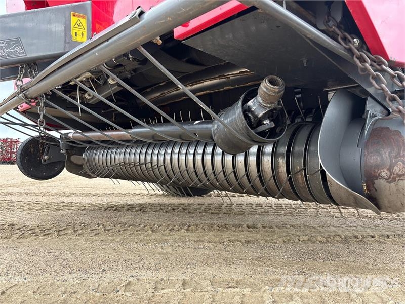 Massey Ferguson 2956A Round Baler Rundballenpressen