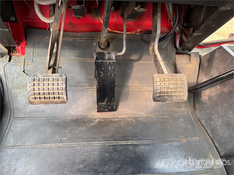 Massey Ferguson 4840 Articulated 4WD Tractor Poljoprivreda – ostalo