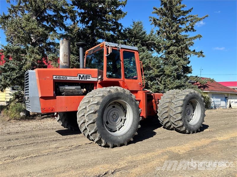 Massey Ferguson 4840 Articulated 4WD Tractor Ostale poljoprivredne mašine