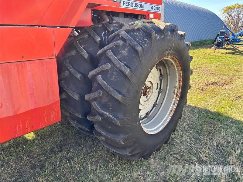 Massey Ferguson 4840 Articulated 4WD Tractor 農業機械 -　その他