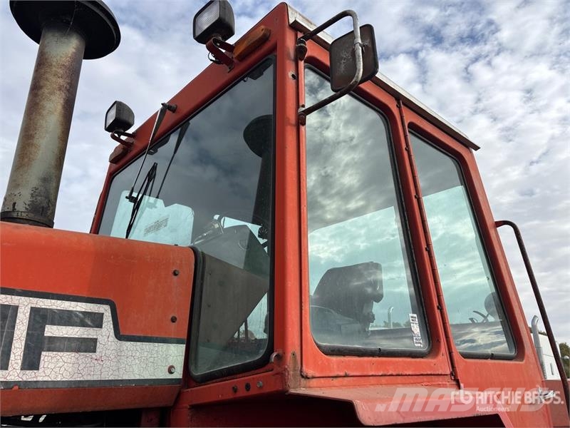 Massey Ferguson 4880 Articulated 4WD Tractor 農業機械 -　その他