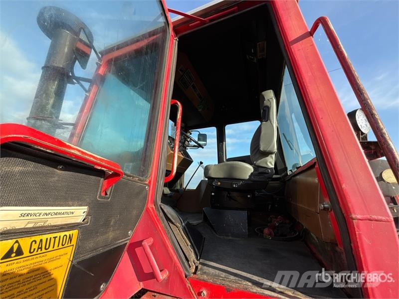 Massey Ferguson 4900 Articulated 4WD Tractor Otra maquinaria agrícola