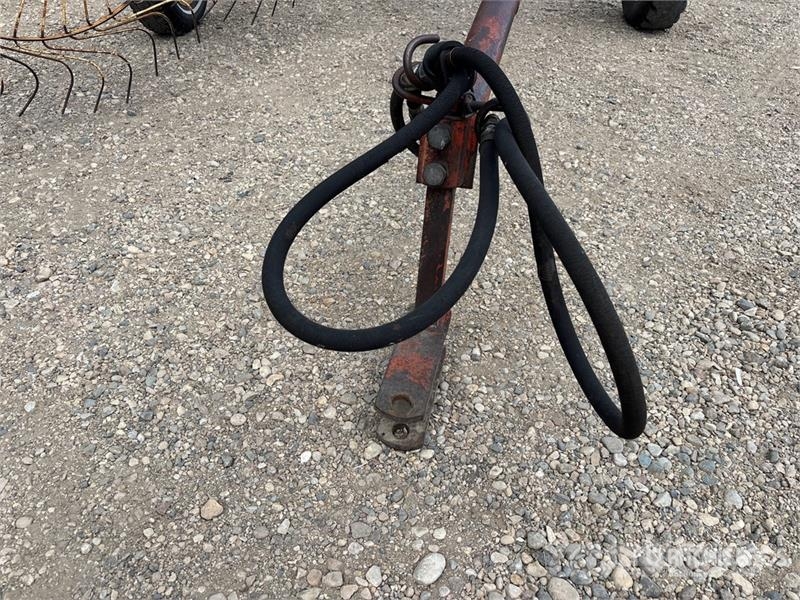 Massey Ferguson 6 Wheel Hay Rake مكابس وميبسات التبن