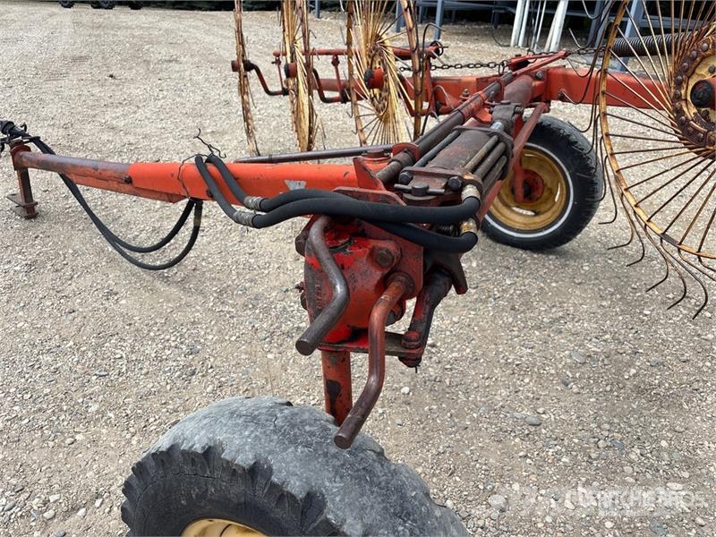Massey Ferguson 6 Wheel Hay Rake مكابس وميبسات التبن
