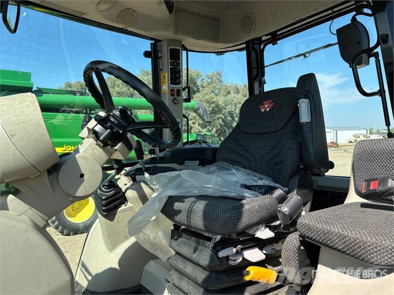 Massey Ferguson 7716 4WD Tractor Traktori